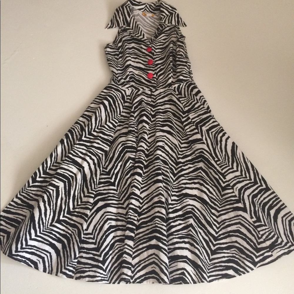Bernie Dexter Zebra Dress Sz Sm